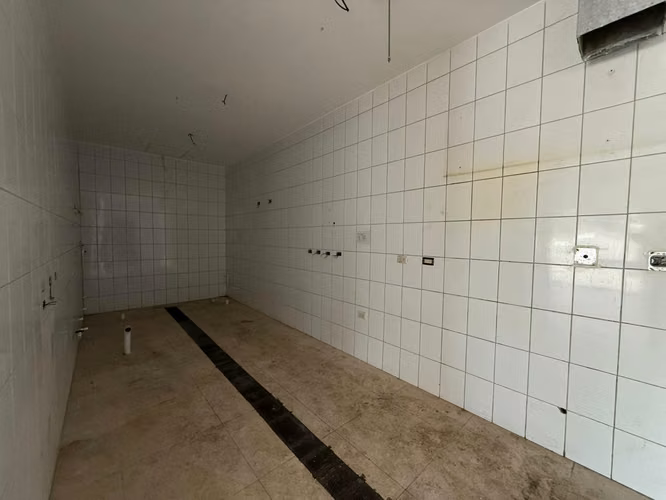 Se renta módulo comercial de 194 M2 en Las Colinas - Imagen 4