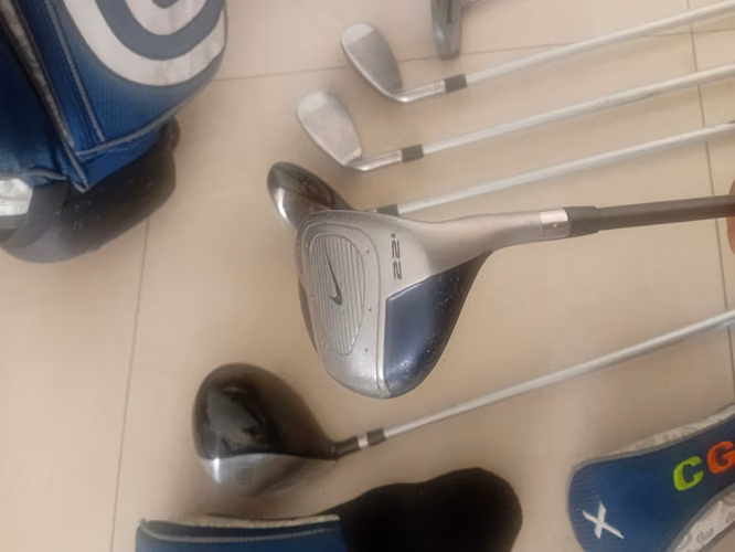 Golf palos (mano diestros de 6~10 años) C$950