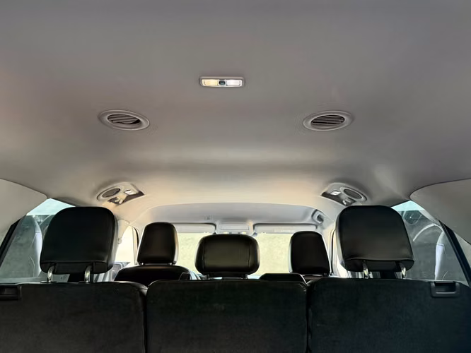 FORD EXPLORER - 2022 - Imagen 12