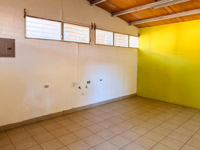 Venta de propiedad Comercial en Carretera Sur