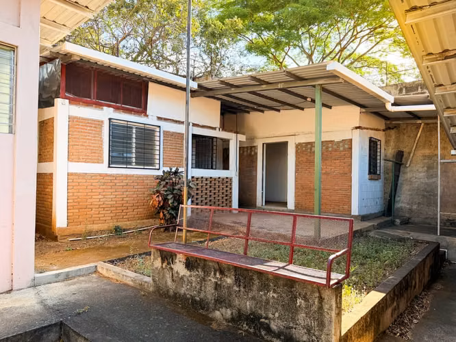 Venta de propiedad Comercial en Carretera Sur