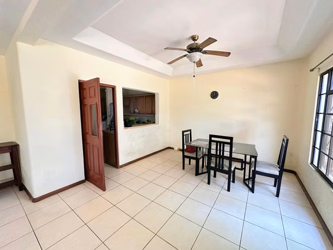 CASA EN VENTA EN CONDOMINIO ACRÓPOLIS (HTIJERINO)