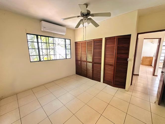 CASA EN VENTA EN CONDOMINIO ACRÓPOLIS (HTIJERINO)