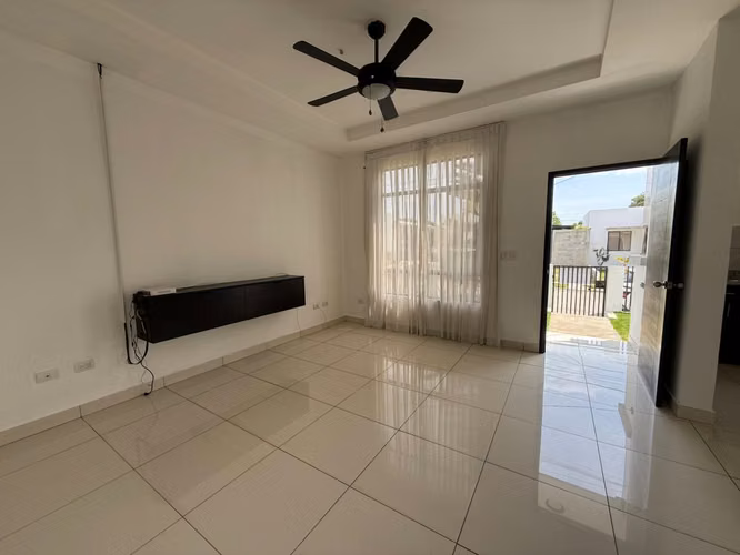 Se vende casa en calzada del bosque carretera a masaya FP