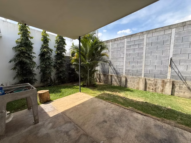 Se vende casa en calzada del bosque carretera a masaya FP