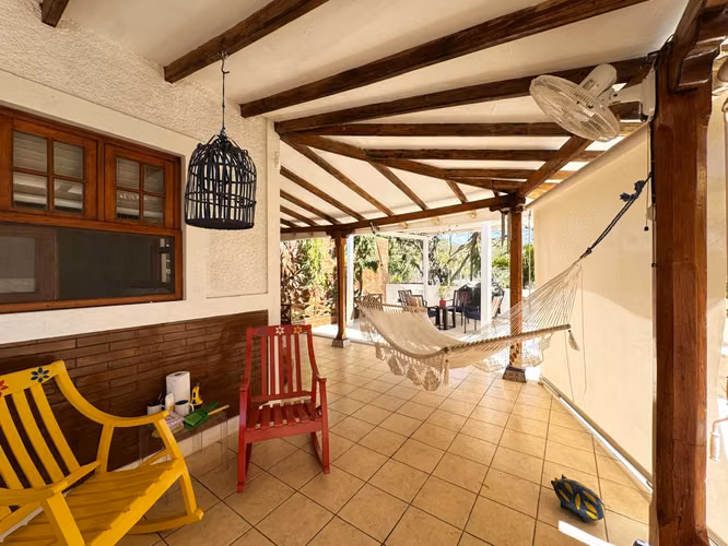 Venta de casa frente al mar en Pochomil