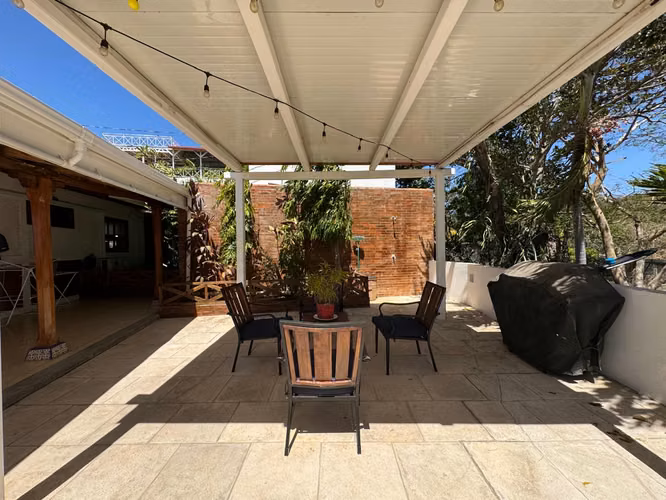 Venta de casa frente al mar en Pochomil