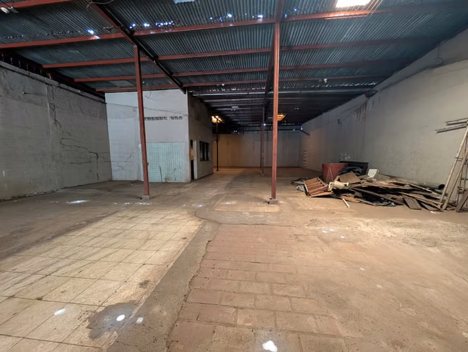 Venta de Bodega cerca de Mercado Oriental