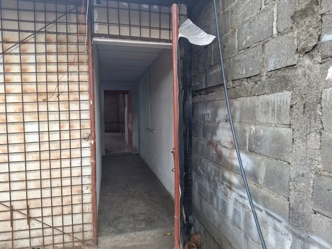 AP-Rento modulo comercial en Mercado Roberto Huembes - Imagen 9