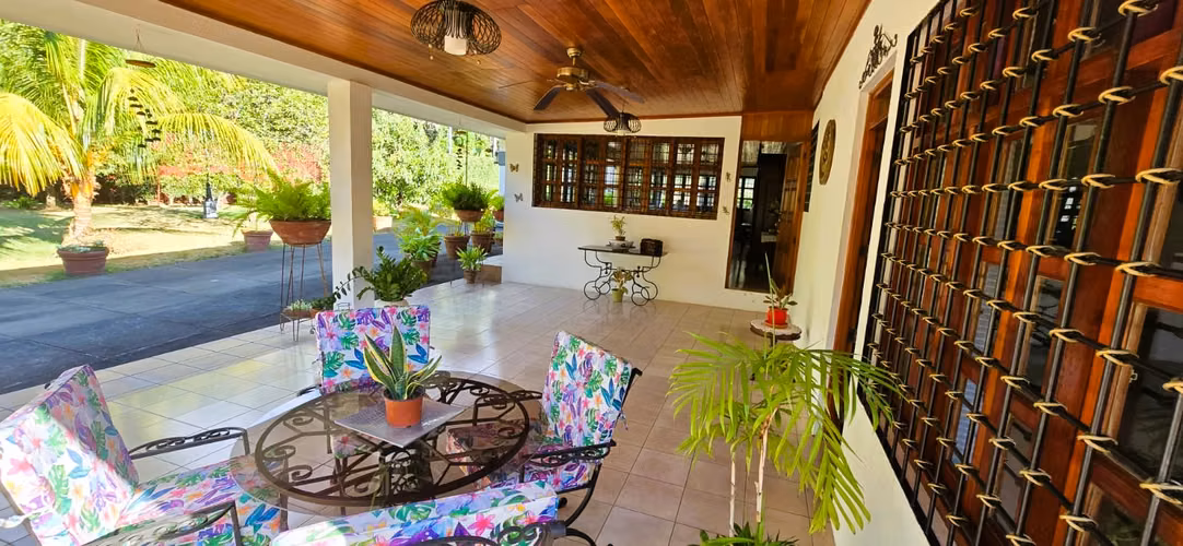Venta de Casa en Carretera Vieja a León