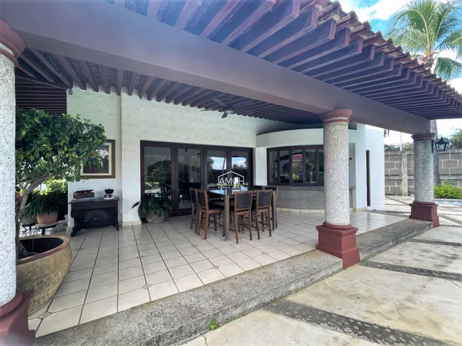 AM-Se Vende Casa en Altos de Santo Domingo