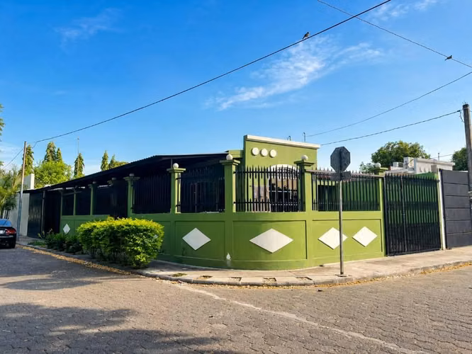 Vendo casa en el residencial las delicias carretera norte