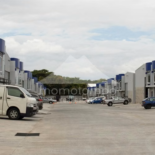 Ofi Bodega en Venta Pista Suburbana , Managua - Imagen 2