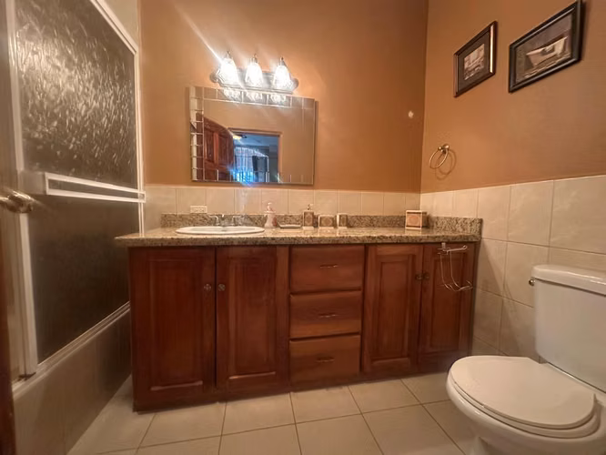 Elegancia y Ubicación Premium en Villa Fontana Sur.