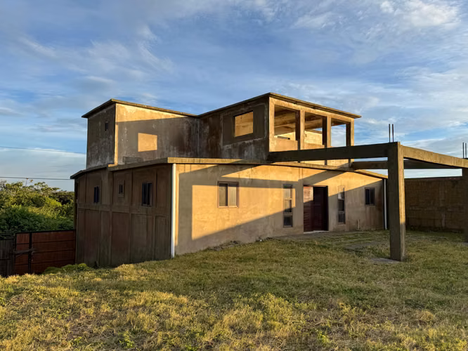 House for sale in El Crucero