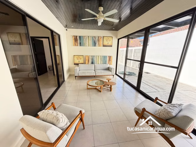 Renta de Casa Nueva Moderna en Santo Domingo – Full Muebles