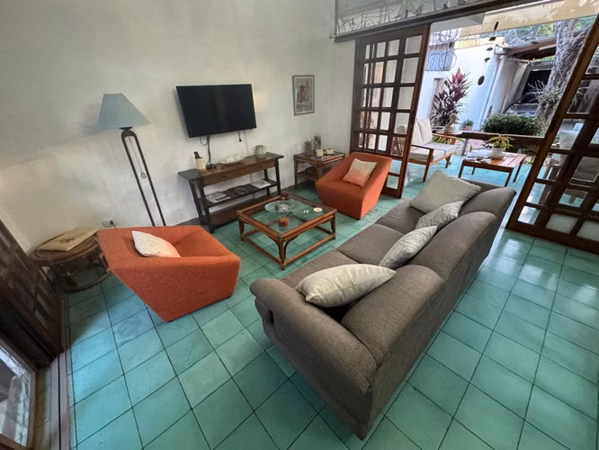 Propiedad en venta en Bolonia – 387.23 m² de Terreno - Imagen 5