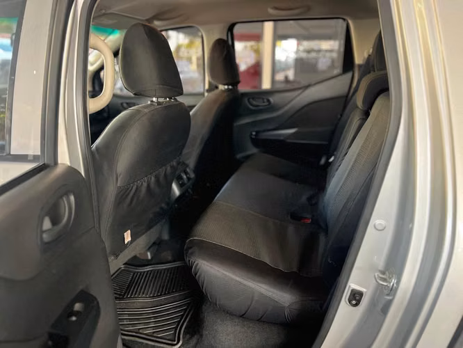 NISSAN NP300 FRONTIER AÑO 2025