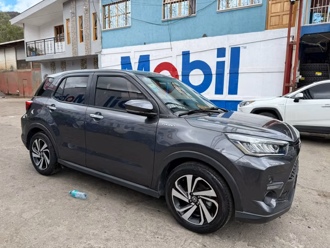 TOYOTA RAIZE FULL 2023