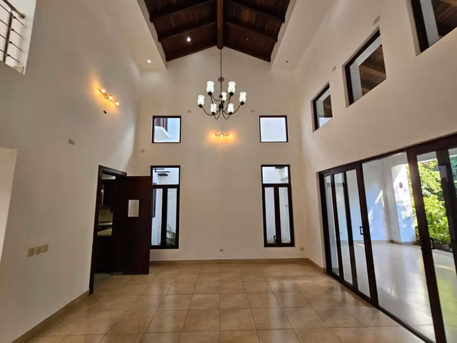 Venta de Casa en Carretera Sur