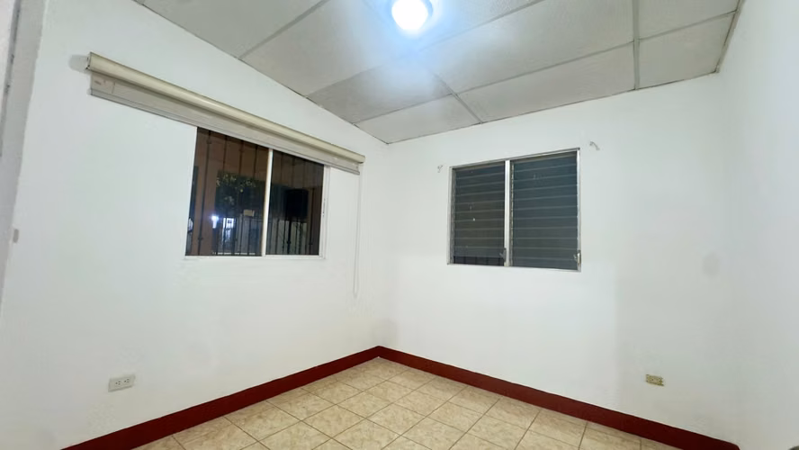 Hermosa Casa en Renta en Praderas - Imagen 3