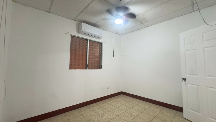 Hermosa Casa en Renta en Praderas - Imagen 2