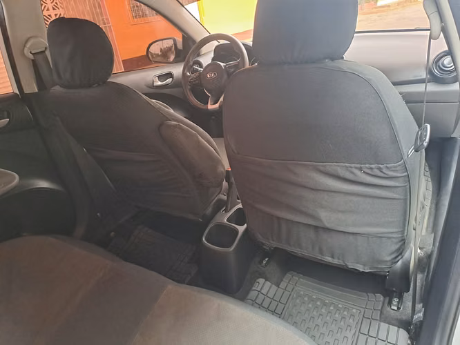 KIA Soluto 2021-Seminuevo. Un solo dueño
