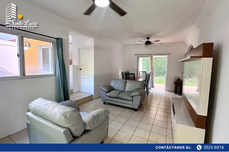 Hermosa Casa en Venta ubicada en Carretera Masaya - LL