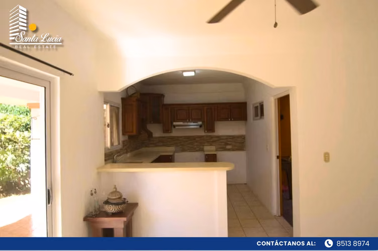 Hermosa Casa en Venta ubicada en Carretera Masaya - LL