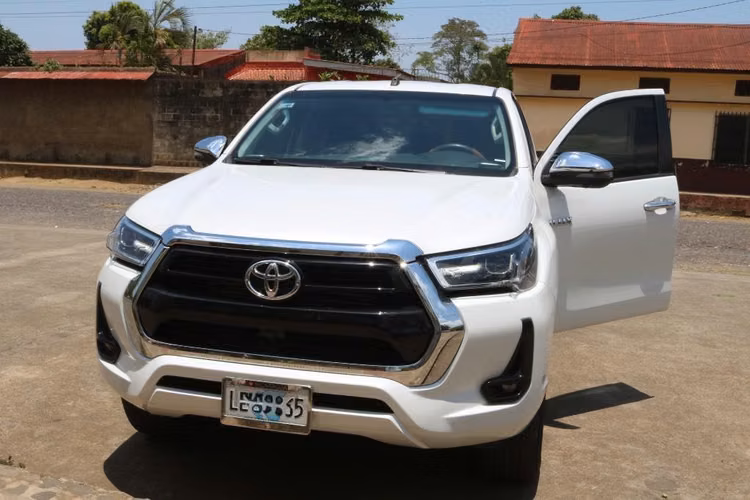 Toyota Hilux SRV 2025 Full Extras 4x4 Automática