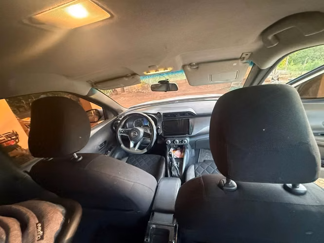 Nissan kick