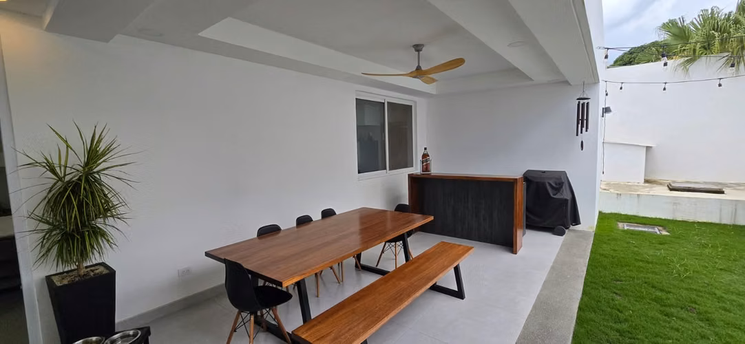 Casa en venta en Santo Domingo Managua