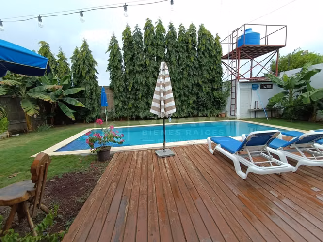 Excelente Casa en venta o alquiler en Las Colinas, Managua - Imagen 15