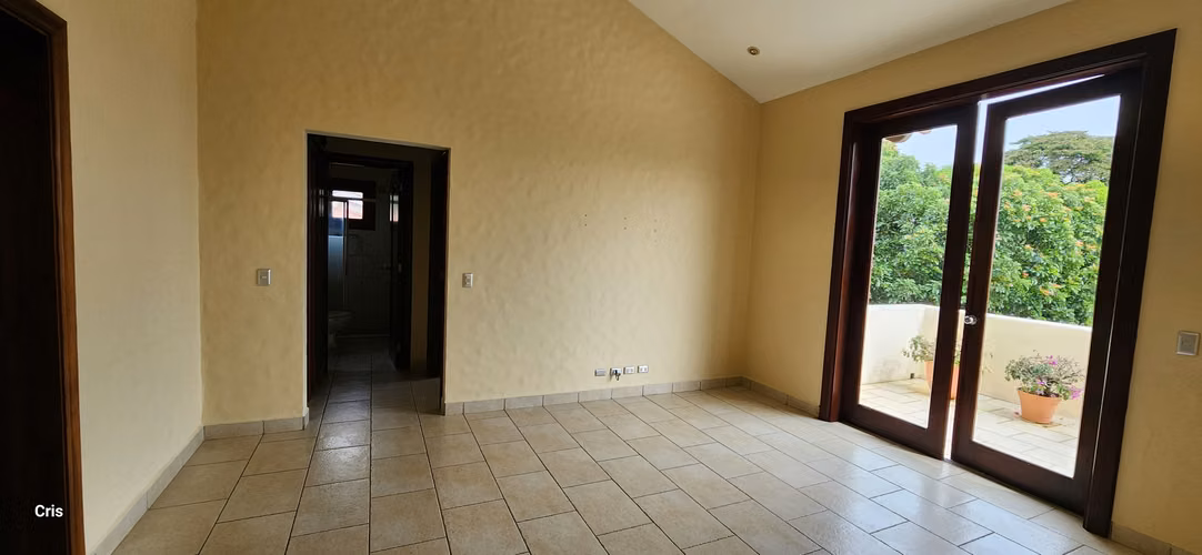 Hermosa Casa en Venta en Santo Domingo