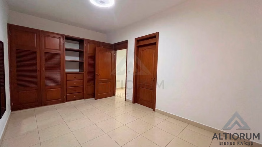 CASA EN VENTA | CARRETERA A MASAYA