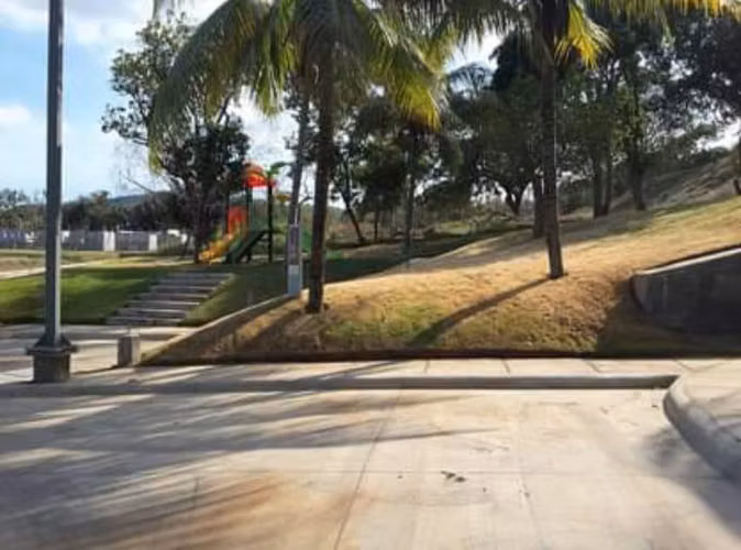¡Exclusivo lote en Condominio en Estancia de Santo Domingo! - Imagen 14