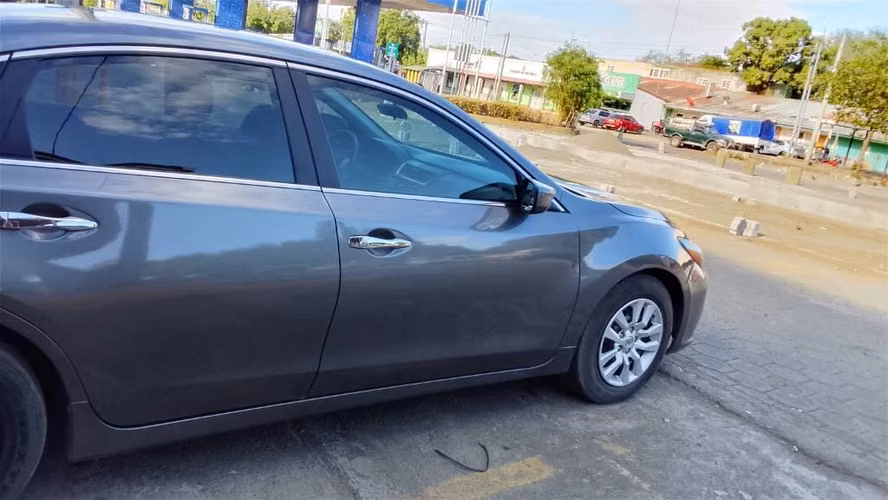 Nissan Altima 2016
