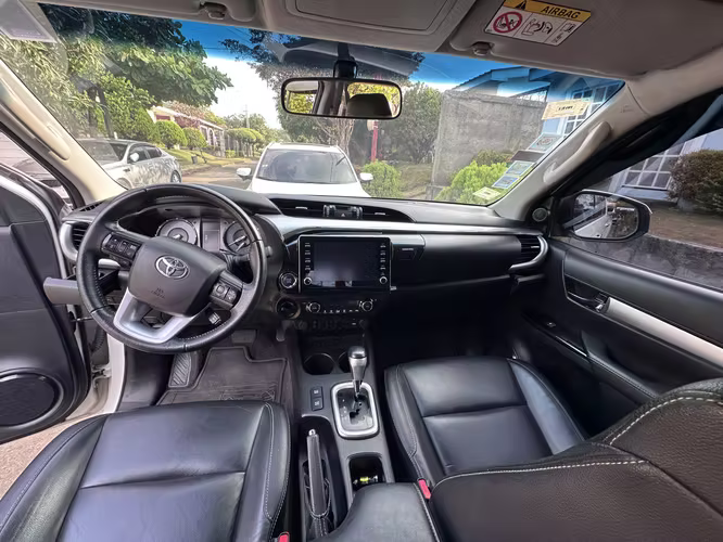Toyota Hilux 2022