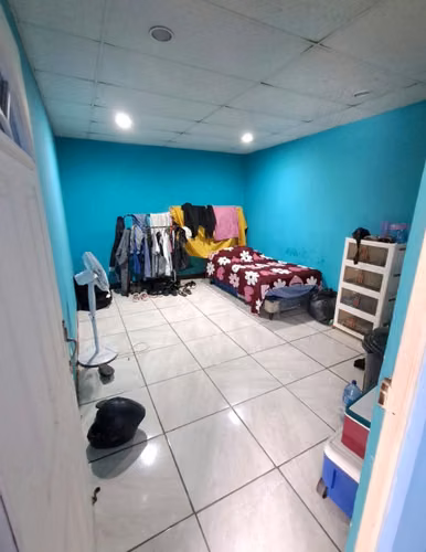 EJ-Vendo casa en Batahola Norte - Imagen 4