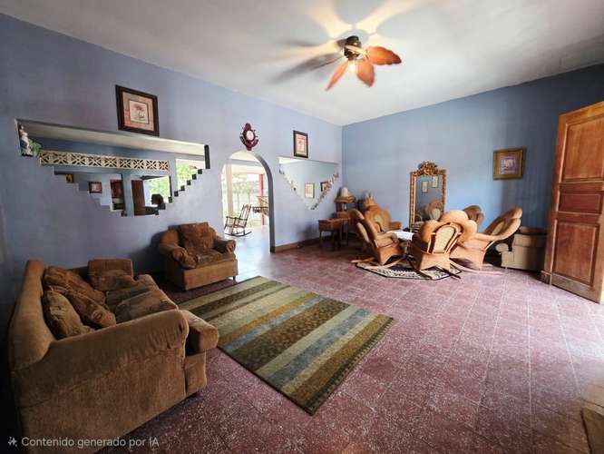CASA EN VENTA EN EXCELENTE UBICACIÓN EN GRANADA ml