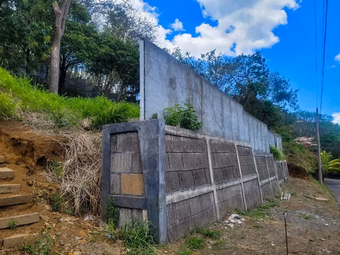 Venta de Lote en Villa Fontana - Imagen 5