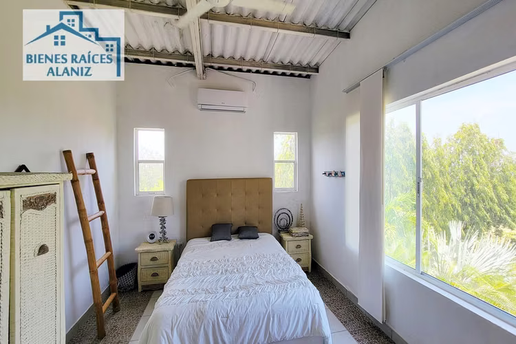 SE VENDE CASA DE PLAYA EN EL TRANSITO