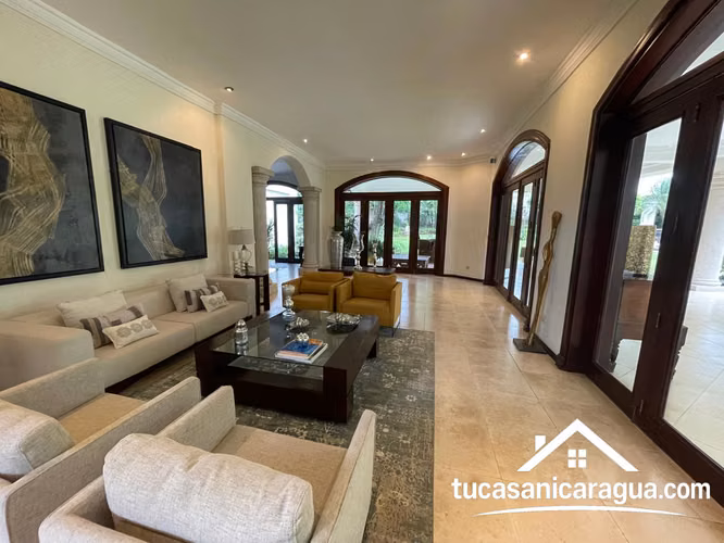 Rento Mansión Amueblada en Santo Domingo – 7 Habitaciones - Imagen 6