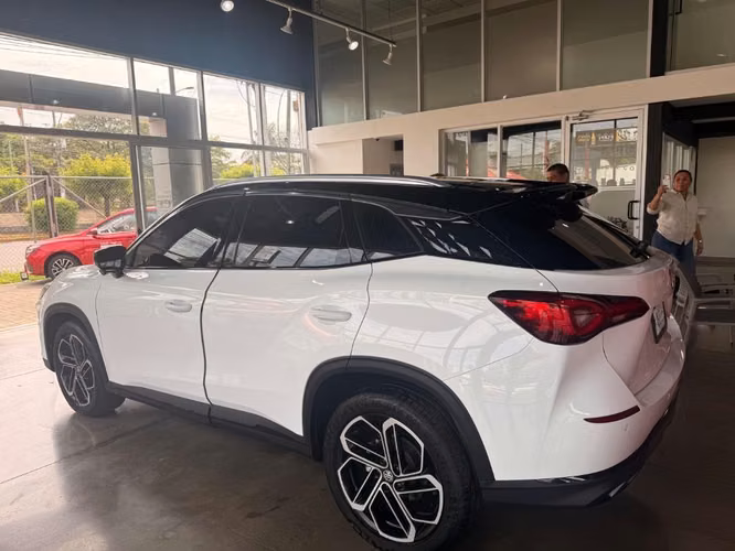 MG One
