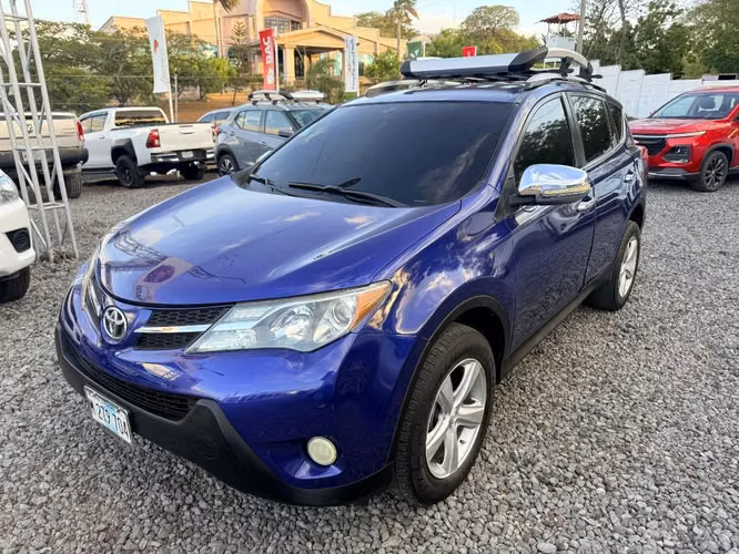 Toyota Rav4 LE año 2014 Automática - Imagen 4