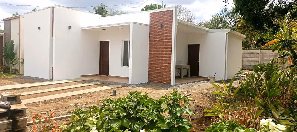 EM-Propiedad de Estreno, Condominio en km 12.9 Carretera Masaya