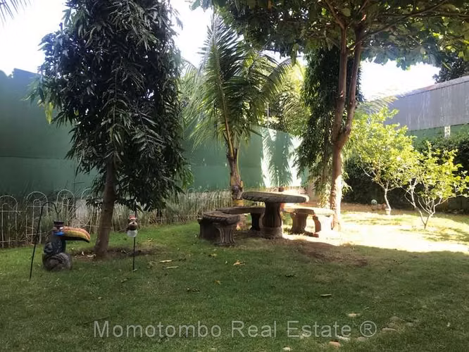 Comoda Casa en Carretera Sur