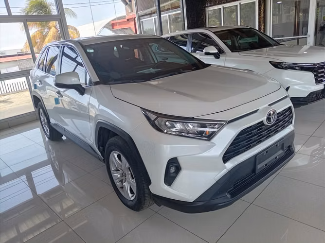 TOYOTA RAV4 2023 INTERMEDIO
