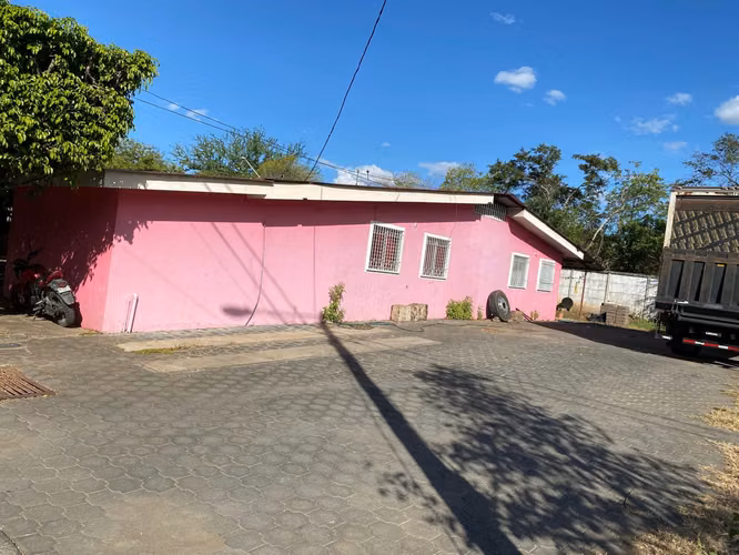SL-Selling house in Carretera Norte