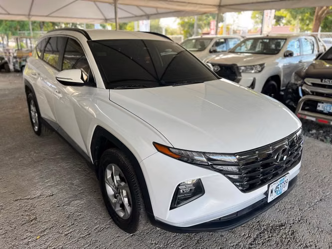 HYUNDAI TUCSON AÑO 2022